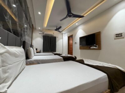 WhatsApp Image 2026-01-18 at 5.33.13 PM (4)